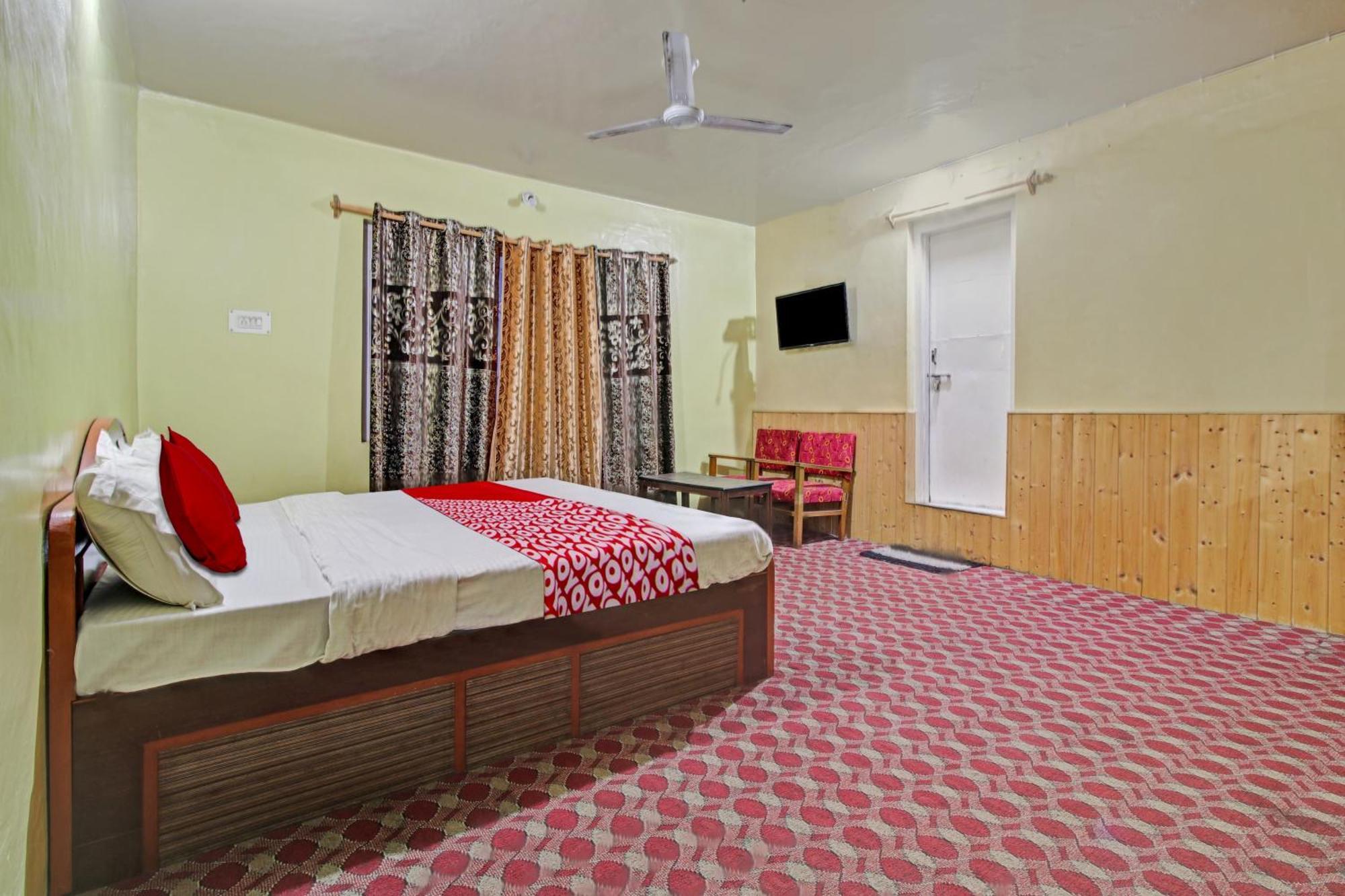 Hotel Ab-I-Hayat Сринагар Экстерьер фото