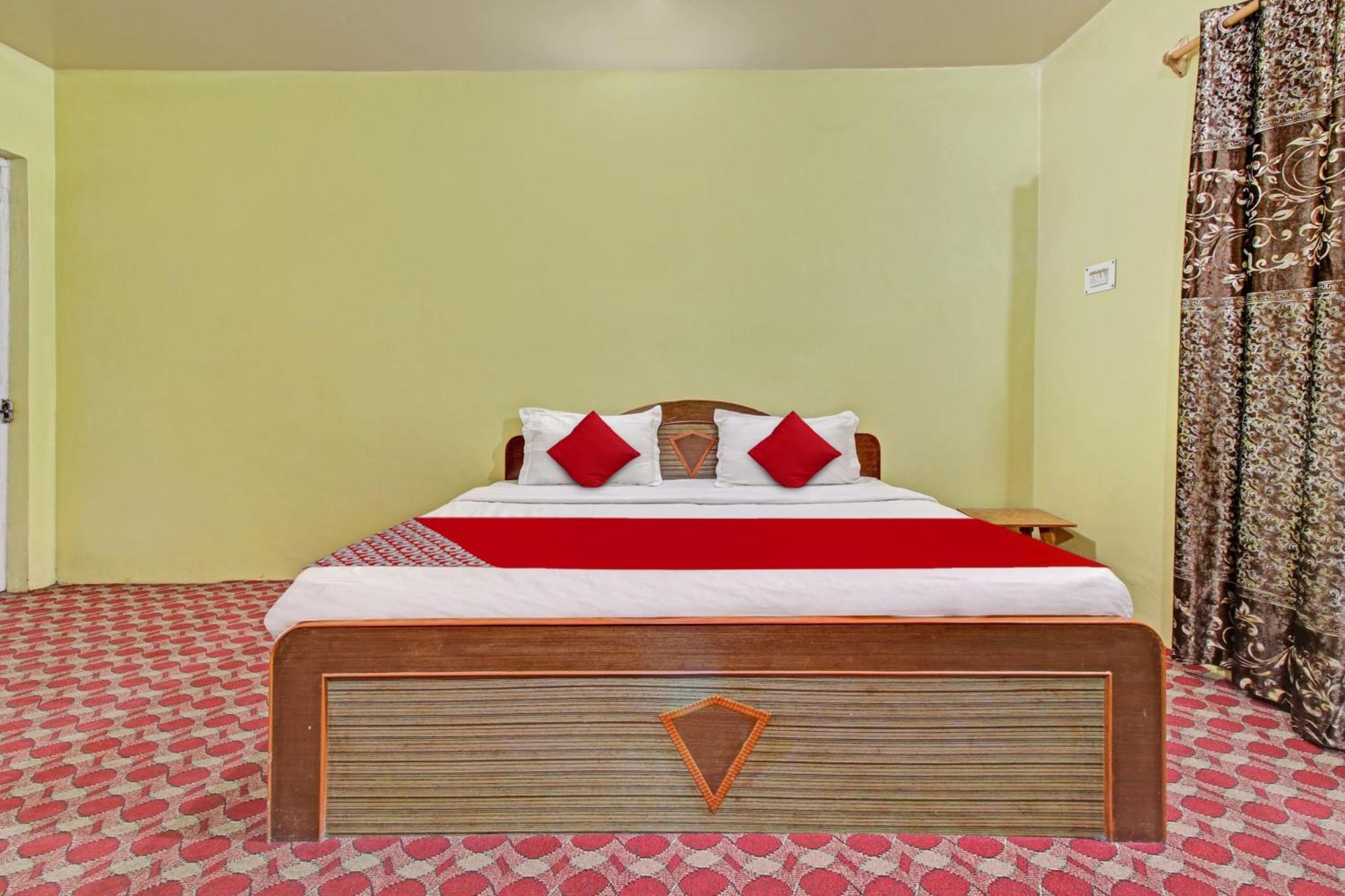 Hotel Ab-I-Hayat Сринагар Экстерьер фото