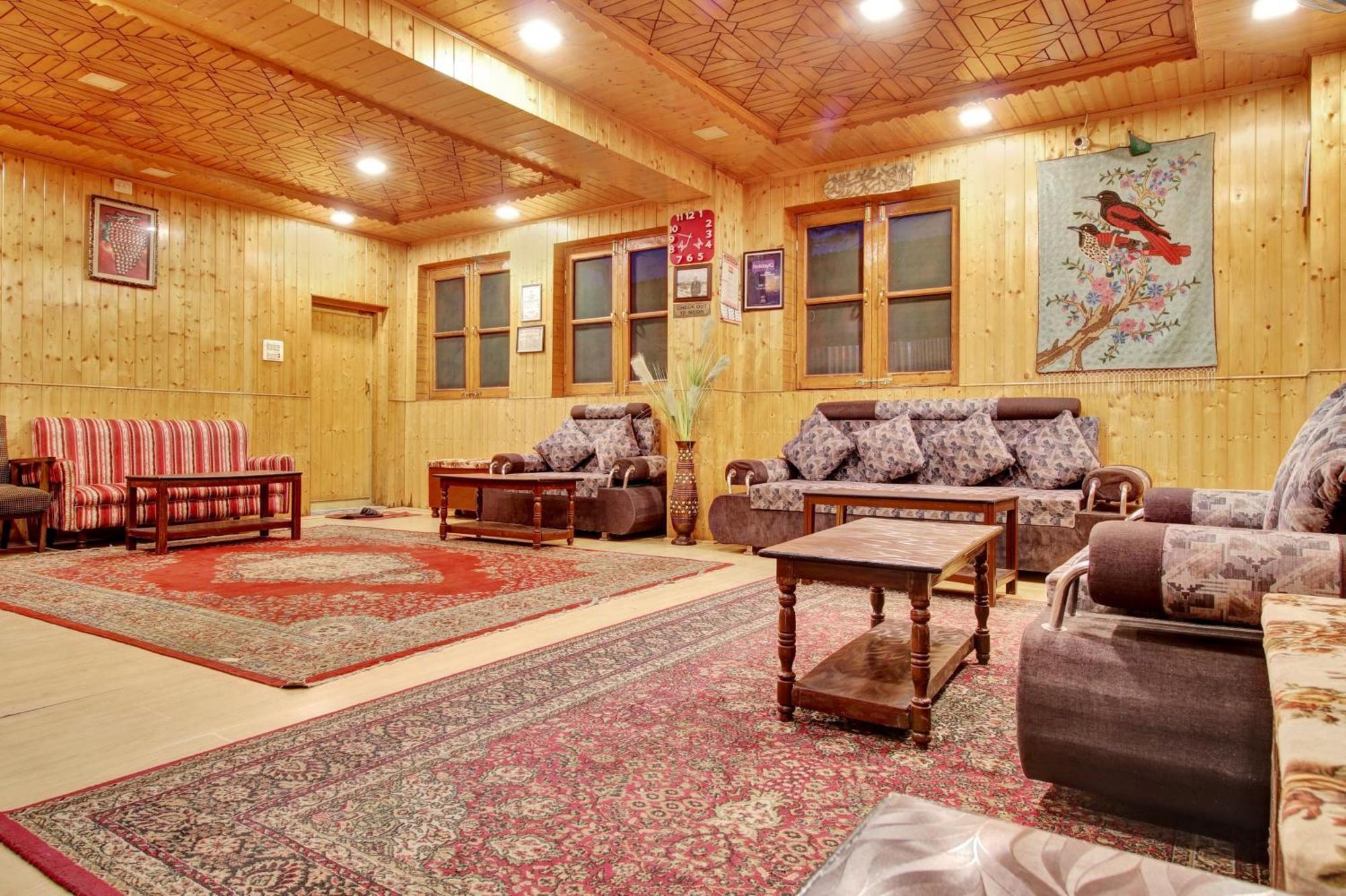 Hotel Ab-I-Hayat Сринагар Экстерьер фото